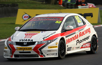 Gordon Shedden secured a well-deserved 2nd place