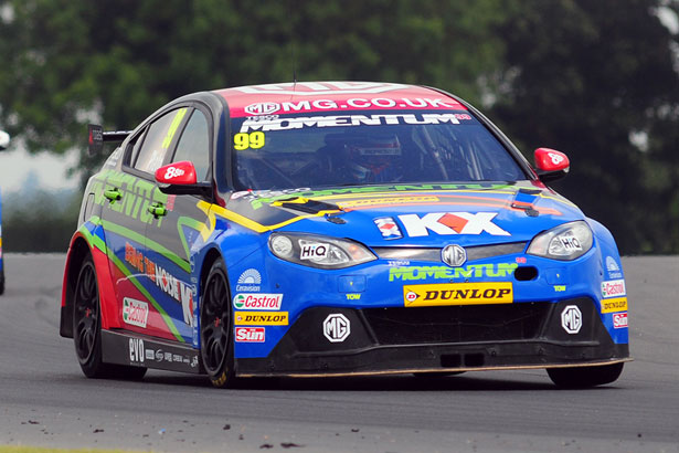 Jason Plato at the wheel of his MG KX Momentum Racing MG6