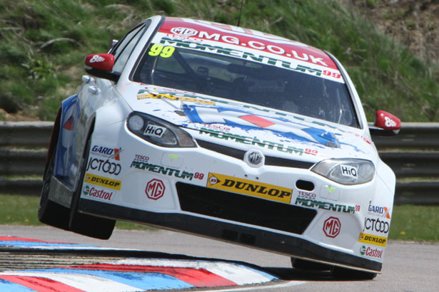 Jason Plato in the MG KX Momentum Racing MG6