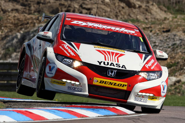 Gordon Shedden takes his Honda Civic to the limit