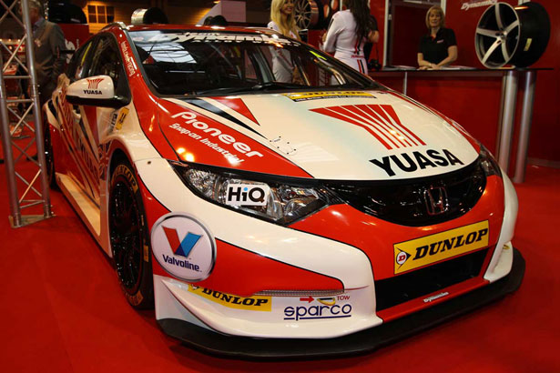 The new Honda Civic Tourer will be driven by Matt Neal & Gordon Shedden