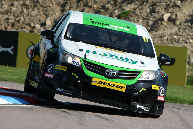 Simon Belcher at the wheel of the 2014 Handy Motorsport Toyota Avensis