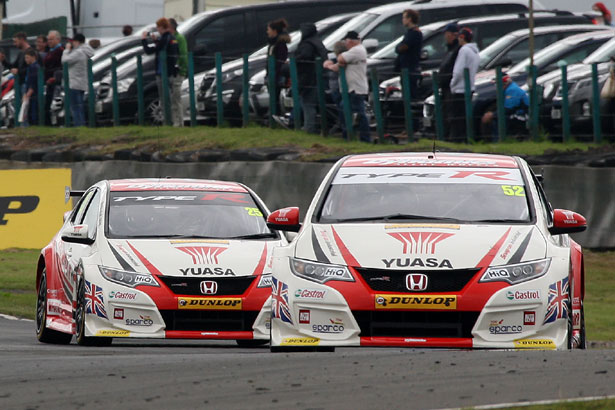 Gordon Shedden and Matt Neal - 1st and 3rd in the championship